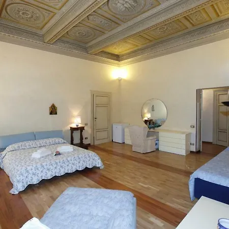 ベッド・アンド・ブレックファスト Residenza D'epoca Montanini 3*