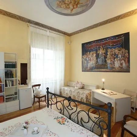 Residenza D'epoca Montanini 3*
