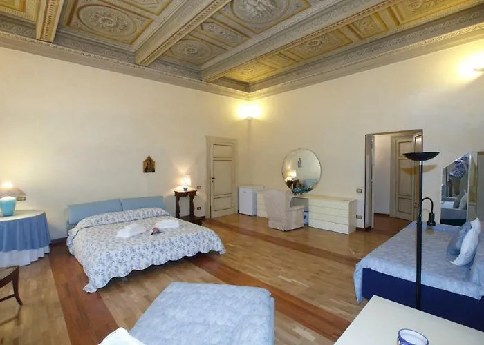 Couette-café Residenza D'epoca Montanini 3*